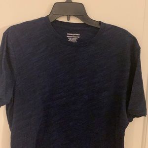 Banana Republic Premium Wash Tee- Dark Blue- Large